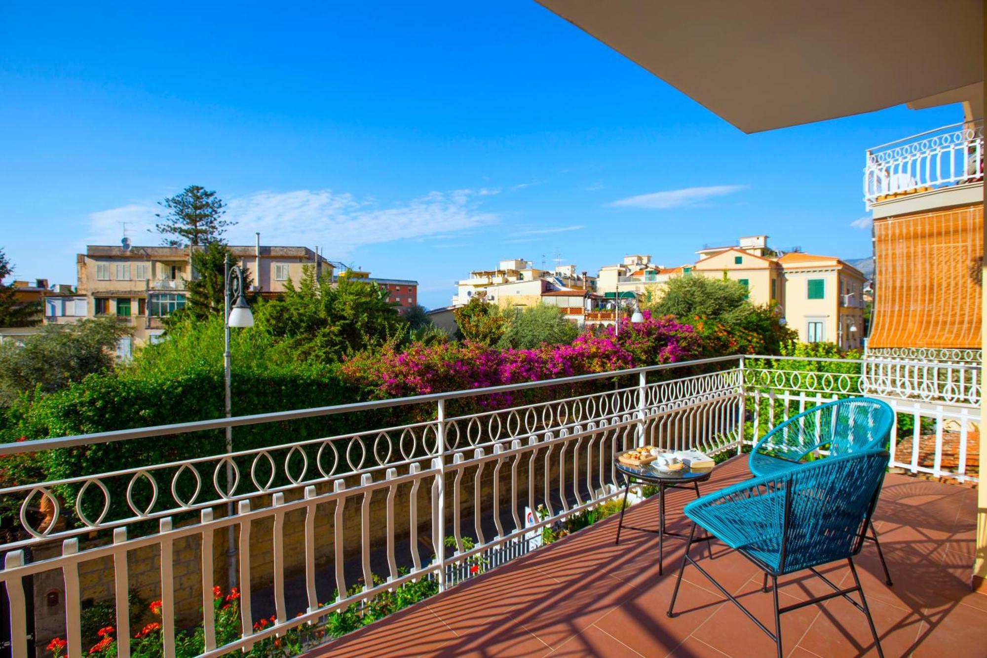 Estate4Home - Suites 21 Sorrento Eksteriør billede