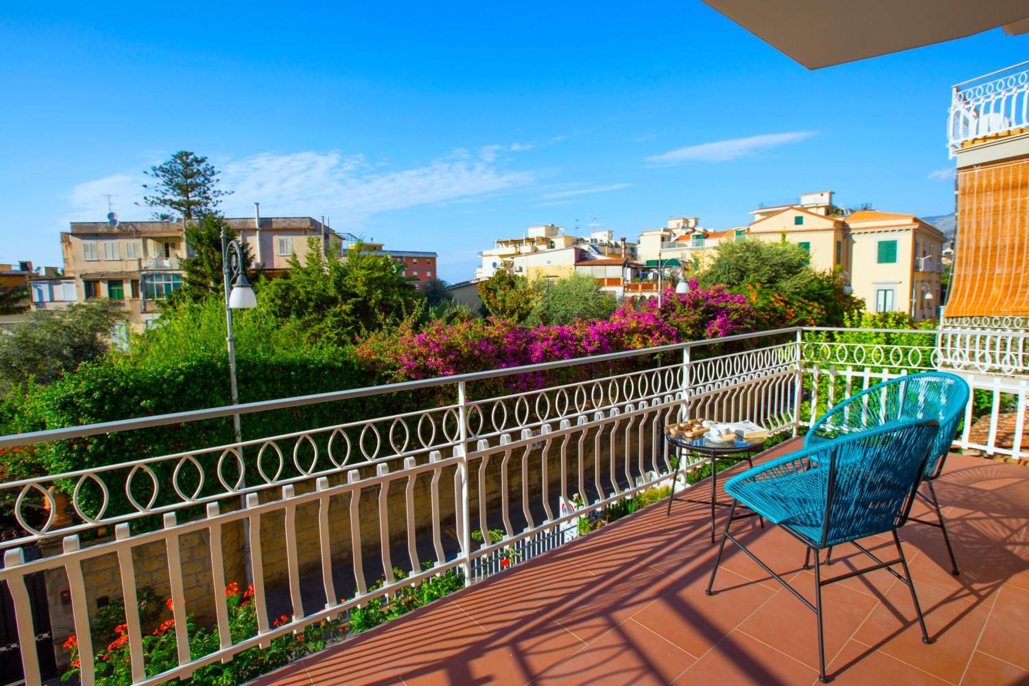 Estate4Home - Suites 21 Sorrento Eksteriør billede